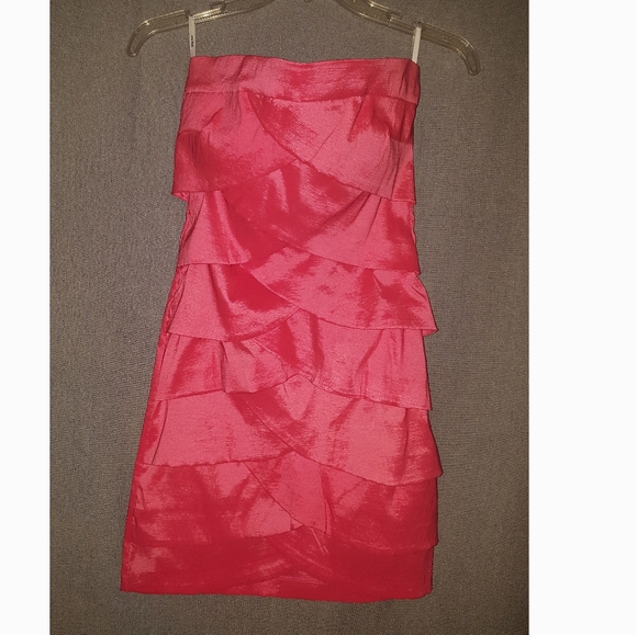 Snap Dresses & Skirts - Snap scalloped strapless Bright Peach mini SZ M